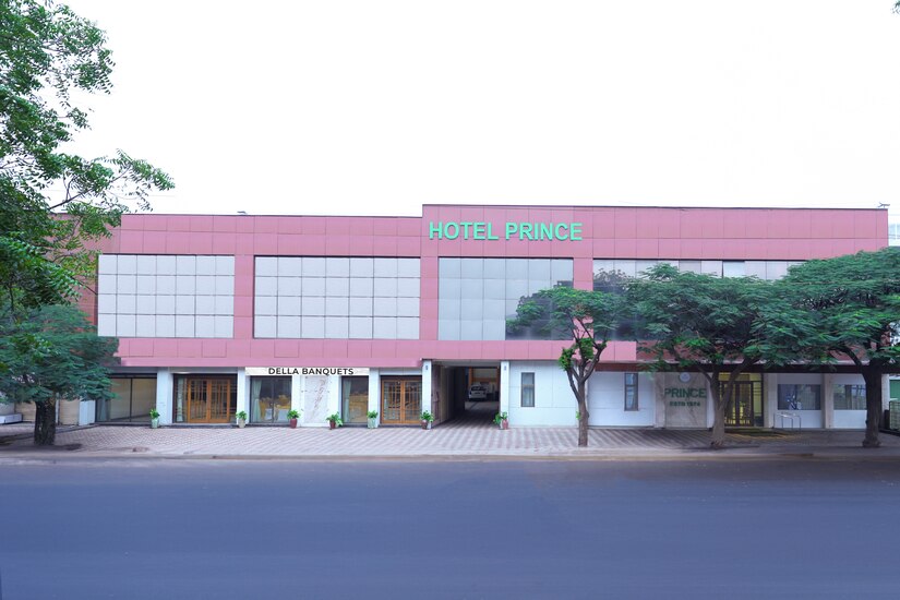 Hotel Prince exterior in Bhuj