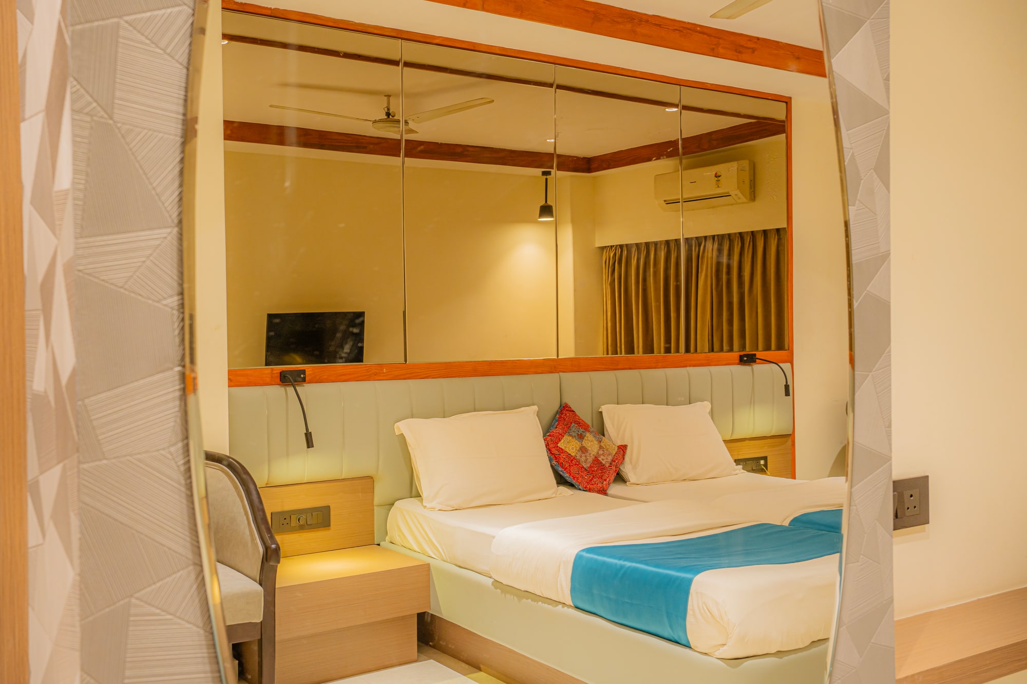 Hotel Prince Residency standard king room